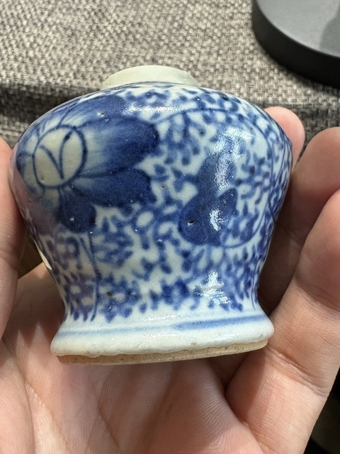 古玩陶瓷青花花卉紋天字罐，疑似復窯真品鑒賞圖