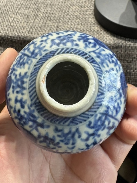 古玩陶瓷青花花卉紋天字罐，疑似復窯真品鑒賞圖