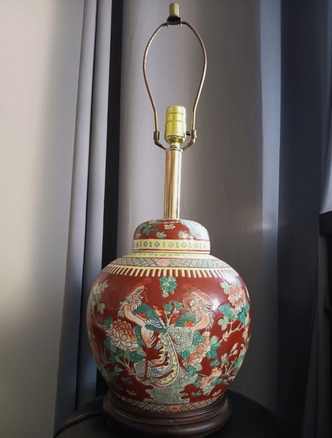 古玩陶瓷珊瑚紅粉彩花鳥紋蓋罐真品鑒賞圖