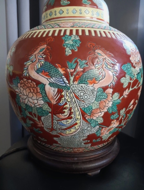 古玩陶瓷珊瑚紅粉彩花鳥紋蓋罐真品鑒賞圖