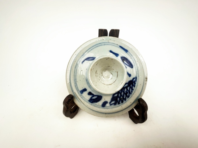 古玩陶瓷清中期·青花博古紋蓋罐拍賣,當前價格0元