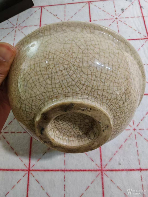 古玩陶瓷哥釉碗真品鑒賞圖