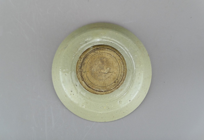 古玩陶瓷龍泉青瓷壽字托盤真品鑒賞圖