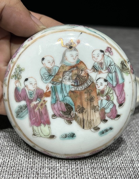 古玩陶瓷晚清細(xì)路粉彩印泥盒真品鑒賞圖