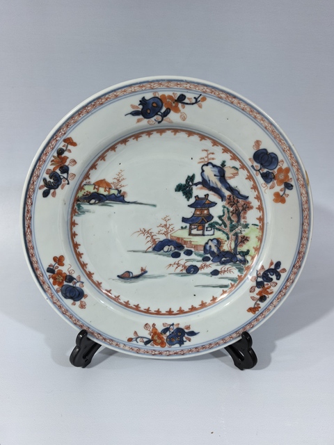 古玩陶瓷雍乾青花礬紅描金山水樓閣人物賞盤真品鑒賞圖