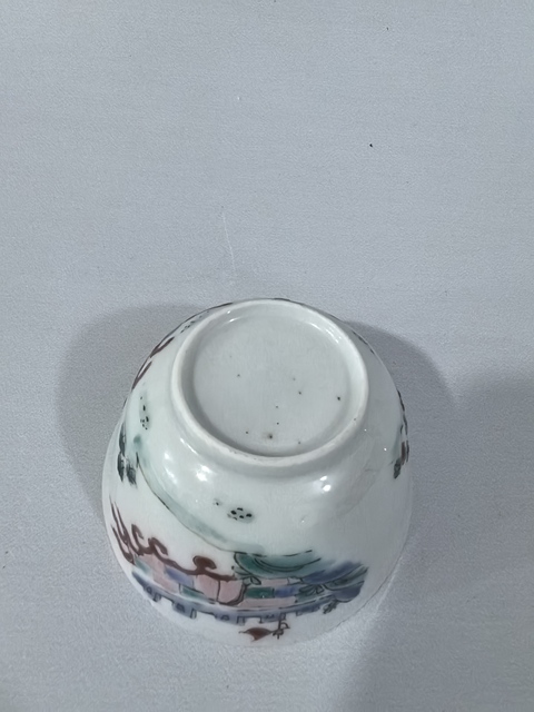 古玩陶瓷雍正粉彩人物杯真品鑒賞圖