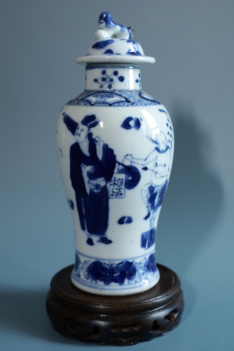 古玩陶瓷青花市井人物雞腿瓶真品鑒賞圖