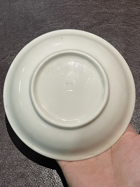 古玩陶瓷德化窯白釉盤真品鑒賞圖