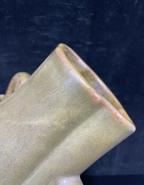 古玩陶瓷茶葉末釉雙象耳海棠瓶拍賣，當前價格18888元