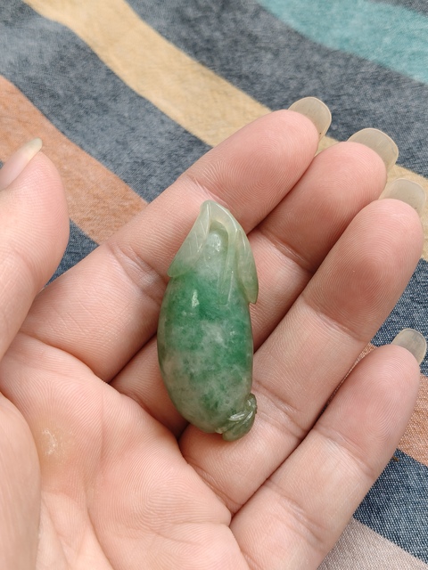 古玩玉器老翡翠福瓜真品鑒賞圖