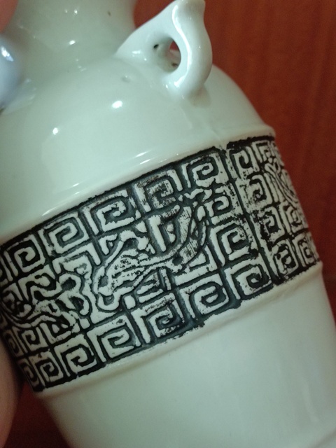 古玩陶瓷青釉雙耳瓶真品鑒賞圖