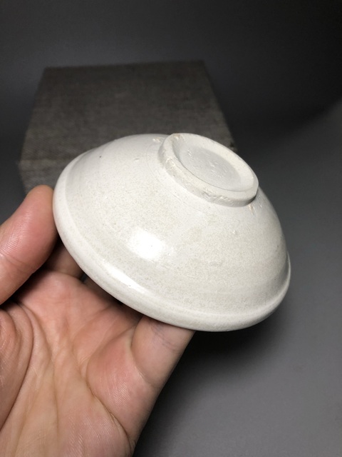 古玩陶瓷白釉盞真品鑒賞圖