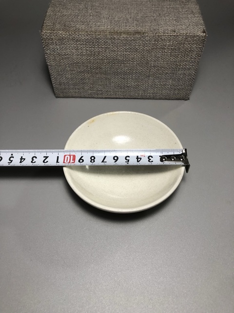 古玩陶瓷白釉盞真品鑒賞圖