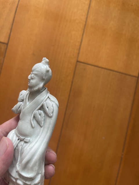 古玩陶瓷青白釉人物造像真品鑒賞圖