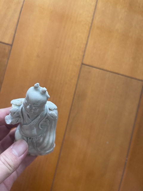 古玩陶瓷青白釉人物造像真品鑒賞圖