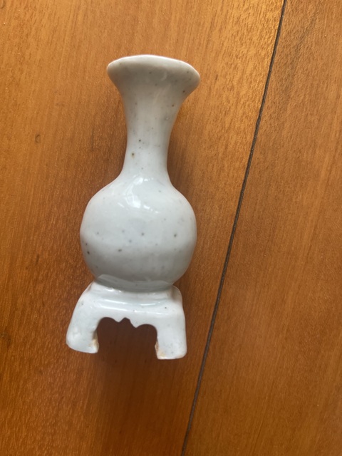 古玩陶瓷青白釉連座瓶真品鑒賞圖