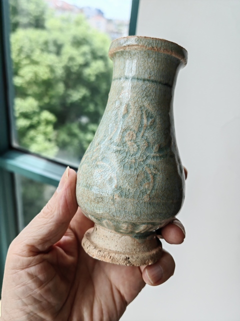 古玩陶瓷云市窯青白釉花卉紋箸瓶真品鑒賞圖