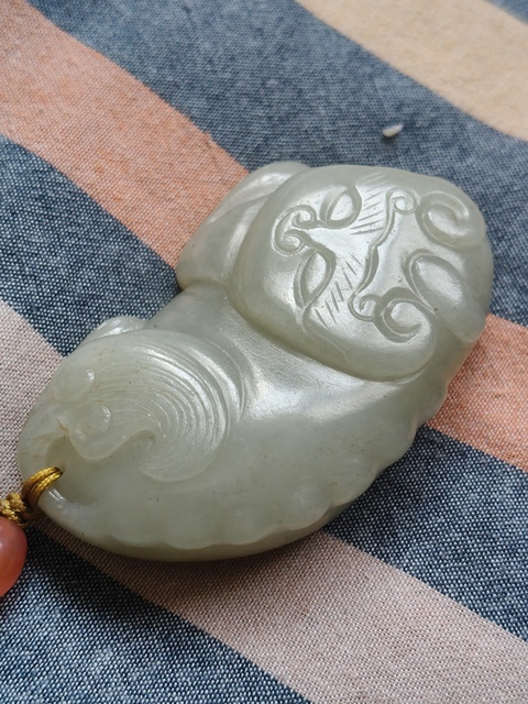 古玩玉器現(xiàn)代和田玉工藝品真品鑒賞圖
