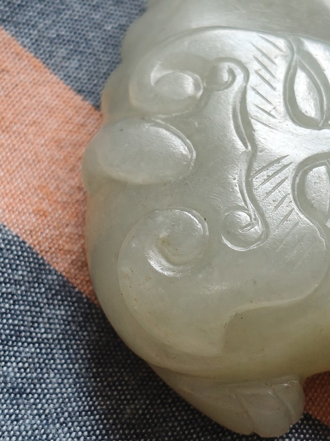 古玩玉器現(xiàn)代和田玉工藝品真品鑒賞圖