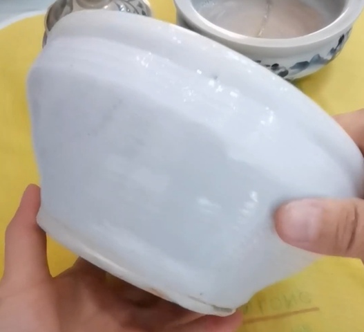 古玩陶瓷白釉香爐真品鑒賞圖
