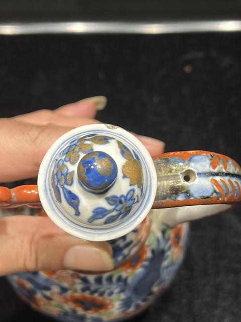古玩陶瓷青花加彩執壺真品鑒賞圖