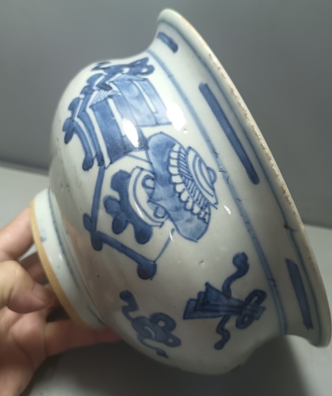古玩陶瓷博古圖青花圈足缽式香爐真品鑒賞圖
