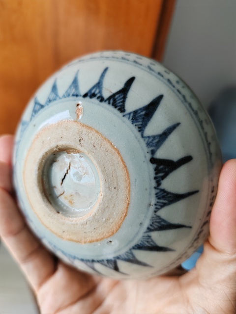 古玩陶瓷青花花鳥紋臥足盤真品鑒賞圖