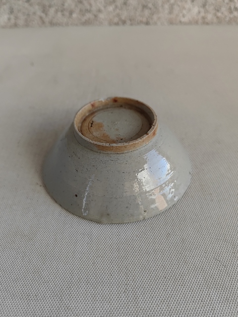 古玩陶瓷龍泉青瓷碗拍賣，當前價格260元