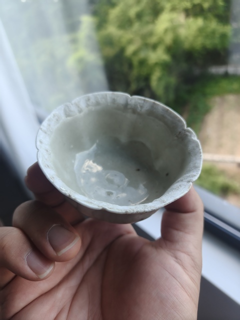 古玩陶瓷青白釉花口杯真品鑒賞圖