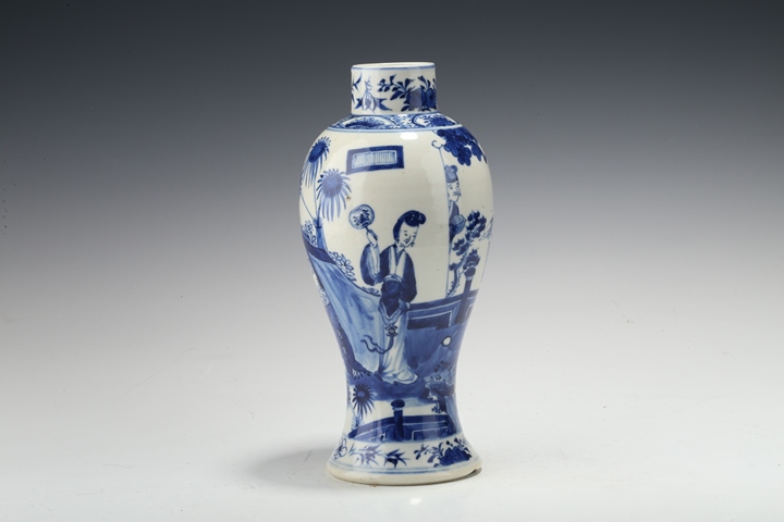 古玩陶瓷清晚·青花人物故事紋雞腿瓶真品鑒賞圖
