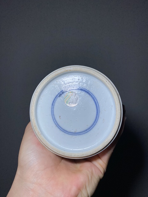 古玩陶瓷清康熙青花山水人物束腰筆筒拍賣，當前價格20000元