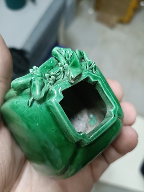 古玩陶瓷清末民初綠釉四方水盂真品鑒賞圖