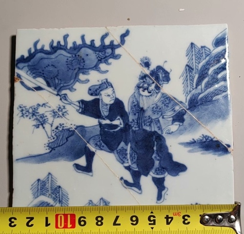 古玩陶瓷青花人物故事紋瓷板真品鑒賞圖