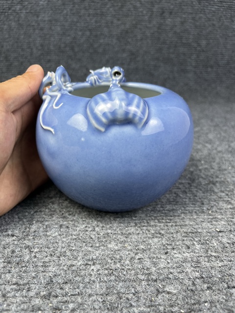 古玩陶瓷天藍釉盤魑龍紋大水洗真品鑒賞圖