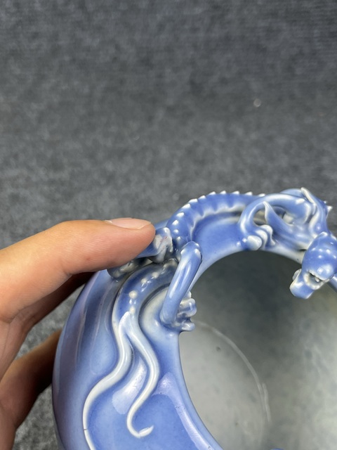 古玩陶瓷天藍釉盤魑龍紋大水洗真品鑒賞圖