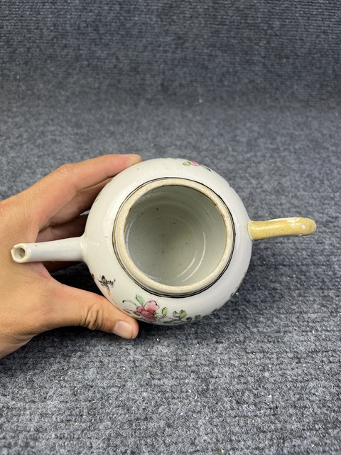 古玩陶瓷粉彩花鳥紋壺拍賣，當前價格788元