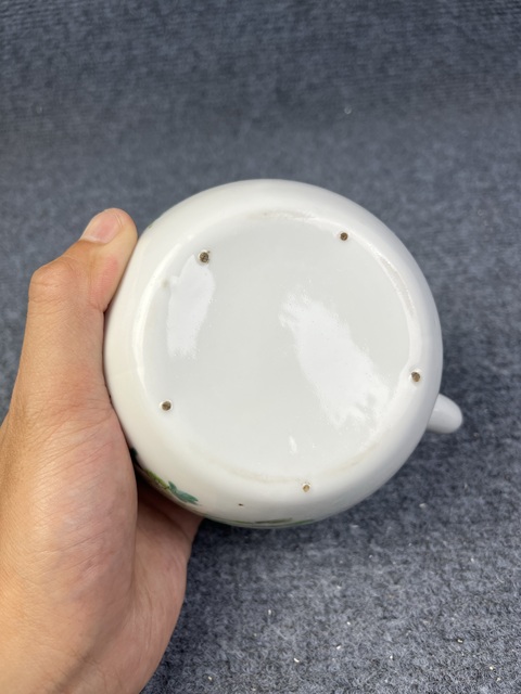 古玩陶瓷粉彩杏林春燕花卉紋壺拍賣，當(dāng)前價(jià)格2688元