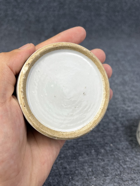 古玩陶瓷粉彩太師少保節盒真品鑒賞圖