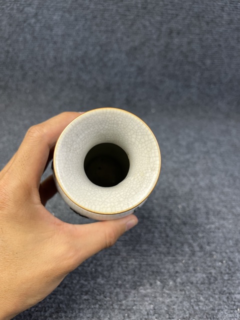 古玩陶瓷哥釉鐵銹雙龍戲珠紋觀音瓶拍賣，當(dāng)前價格1288元