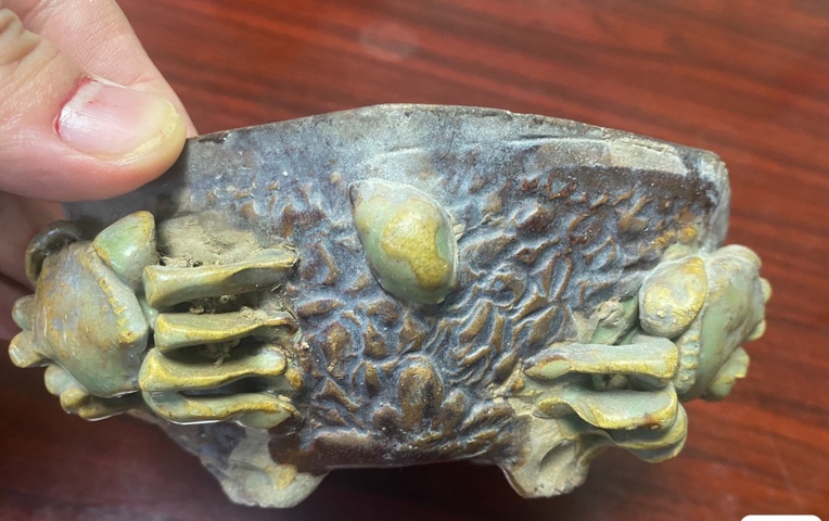 古玩陶瓷民國石灣窯水仙盆真品鑒賞圖