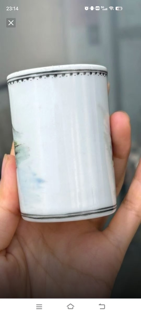 古玩陶瓷山水紋筆筒真品鑒賞圖
