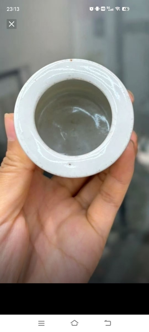 古玩陶瓷山水紋筆筒真品鑒賞圖