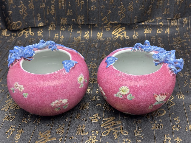 古玩陶瓷民國(guó) 胭脂紅地螭龍水盂 一對(duì)拍賣(mài)，當(dāng)前價(jià)格23800元