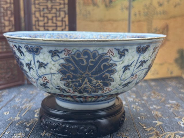 古玩陶瓷青花斗彩寶相花大碗拍賣，當前價格13800元