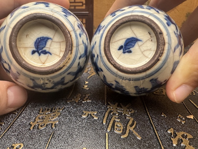 古玩陶瓷清光緒 煨瓷嬰戲帶原蓋小罐一對拍賣,當前價格18800元