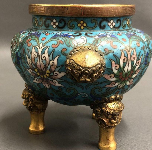 古玩陶瓷三足香爐真品鑒賞圖