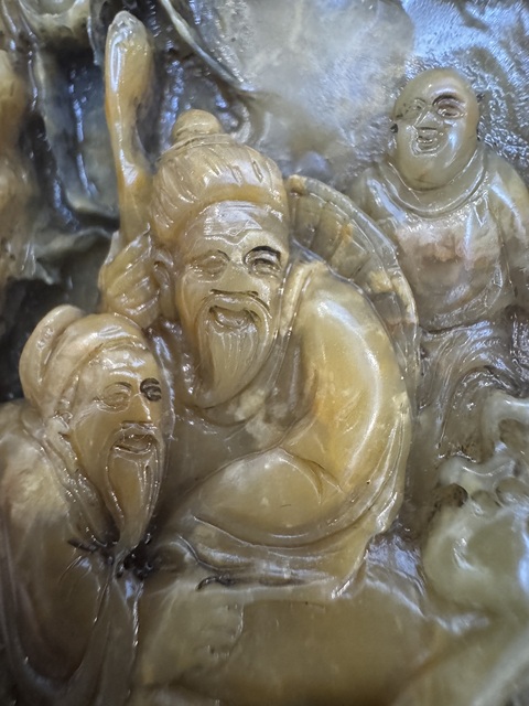 古玩玉器壽山石雕“人物故事”臂擱真品鑒賞圖