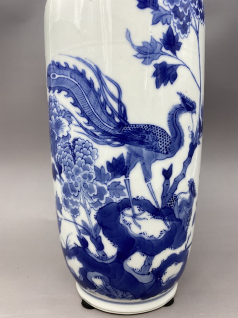 古玩陶瓷晚清 雙鳳洞石牡丹青花棒槌瓶拍賣(mài)，當(dāng)前價(jià)格7000元