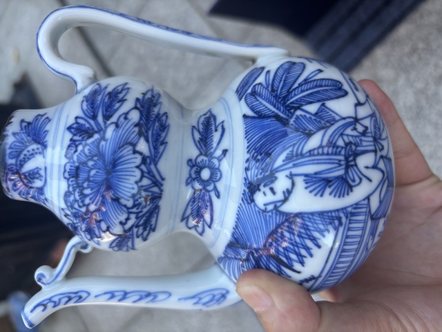 古玩陶瓷青花線描人物葫蘆型執(zhí)壺真品鑒賞圖