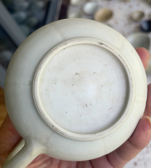 古玩陶瓷青花刻花梨形壺真品鑒賞圖